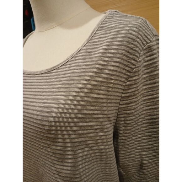 Chico's Women's LARGE Cotton Blend Gray Striped Light Sweater Top - Picture 5 of 12